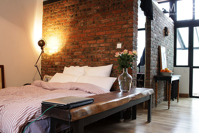Mini loft en étage. C0208 | Mires Paris Mini loft en étage. C0208 | Mires Paris