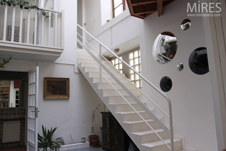 Escaliers et passerelles. C0695