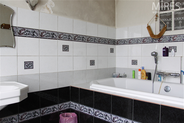 Salle de bain mosaique noir et blanc – salle de bains inspiration ... Salle de bain mosaique noir