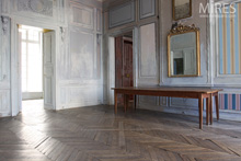 The Hall of Expectations. C0016