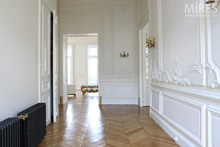 Vestibule blanc. C0320