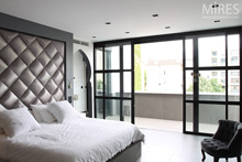 Padded bed-room with balcony. C0549
