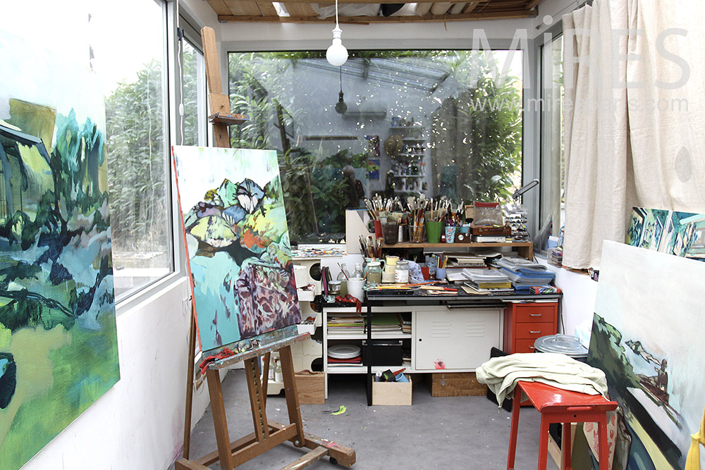 Atelier lumineux. C1397