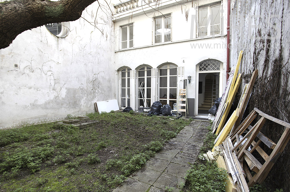 Jardin à cultiver. C1561