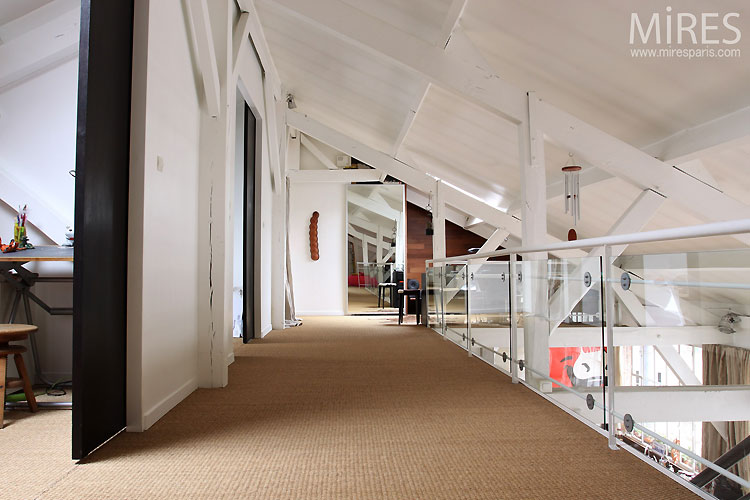 Lounge on mezzanine. C0542