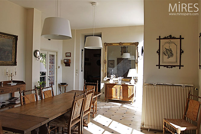 Salle à manger. C0283