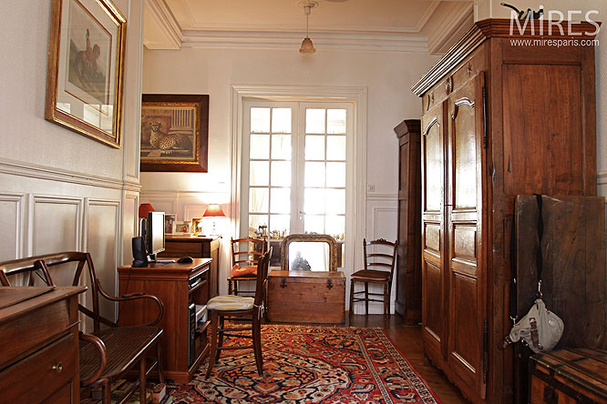 Entrée meublée. C0286