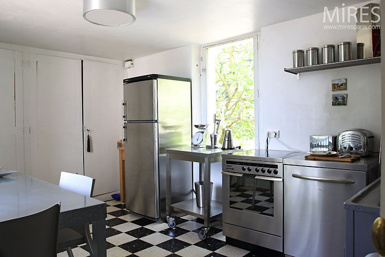 C0362 – Small modern kitchen