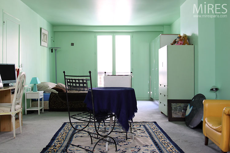 C0390 – Turquoise bedroom