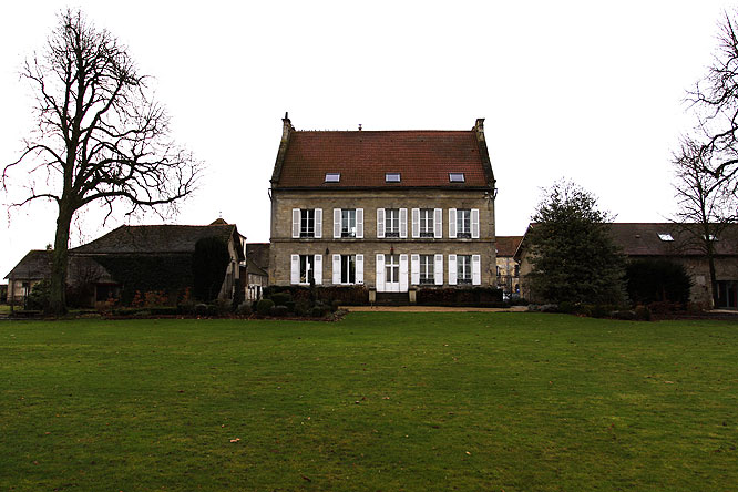 C0228 – Maison de famille isolée