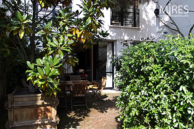 C0041 – Terrasses et jardin