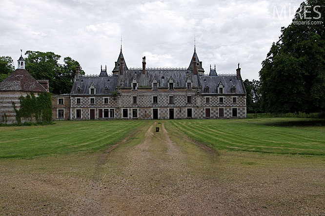 C0122 – Château de famille