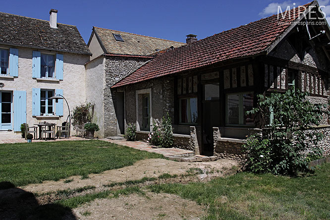 Country side house. C0073