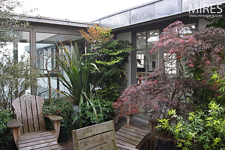 Terrasse bucolique. C0328