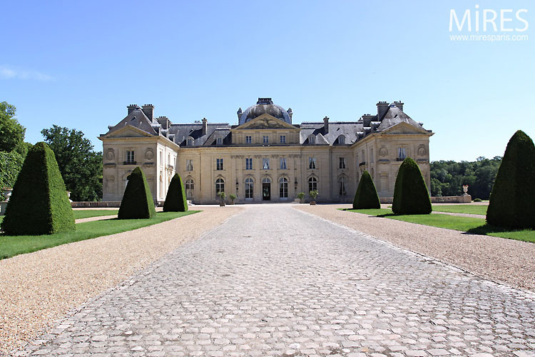 Château néoclassique. C0355