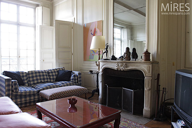 Parisian lounge. C0253
