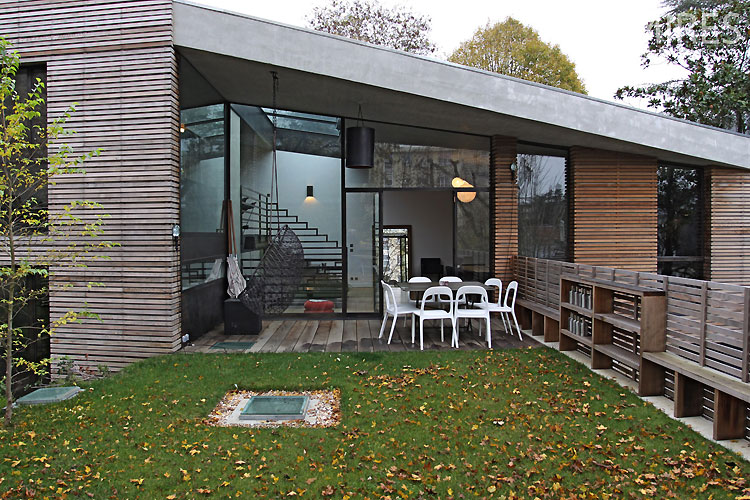 C0461 – Terrasse, jardin et baie vitrée