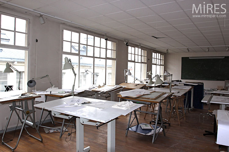 Art classroom. C0519