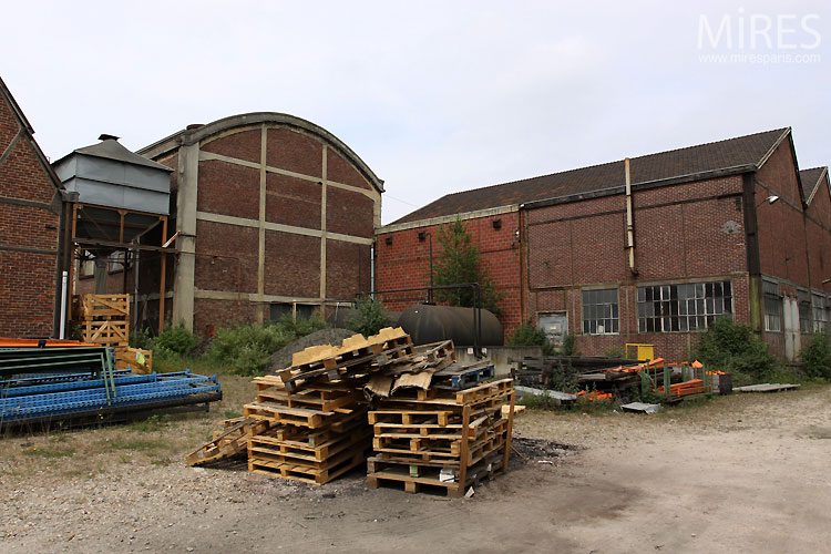 C0546 – Factory and warehouses