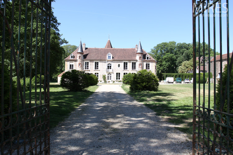 Un château du 17e en Picardie. C0572