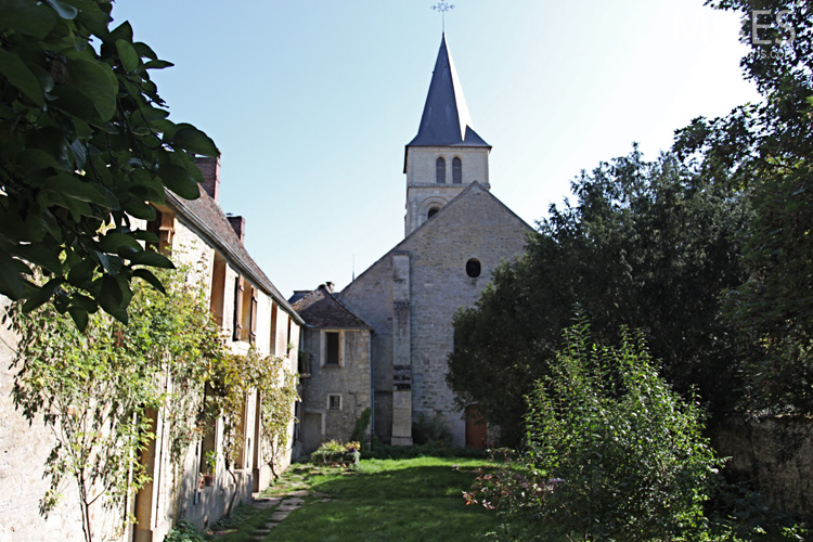 C0625 – The vegetable garden in the shadow of the steeple