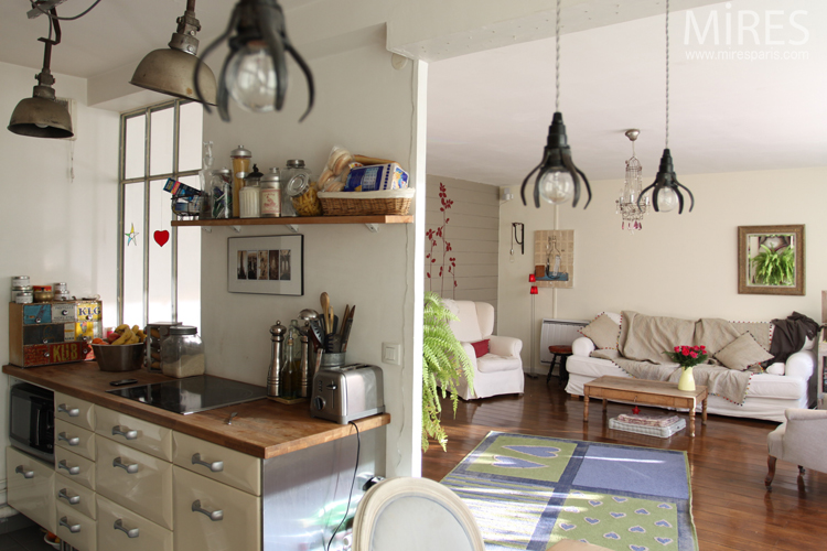 C0662 – Clear kitchen extended by a breakfast nook