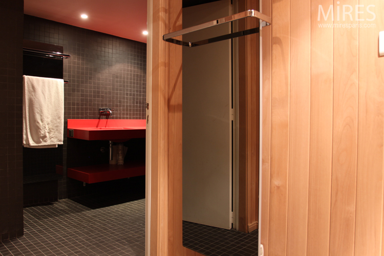 C0705 – Sauna in basement