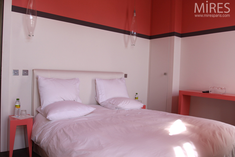 C0705 – Orange and white bedroom