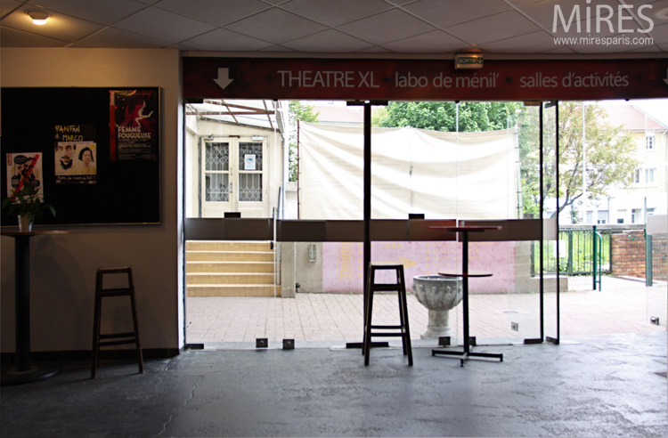 C0718 – Accueil du théâtre