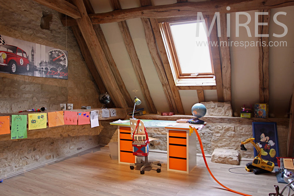 C0787 – Bedroom under the roof with a mezzanine