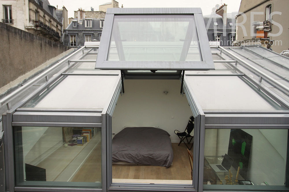 C0807 – Petite chambre avec accés terrasse