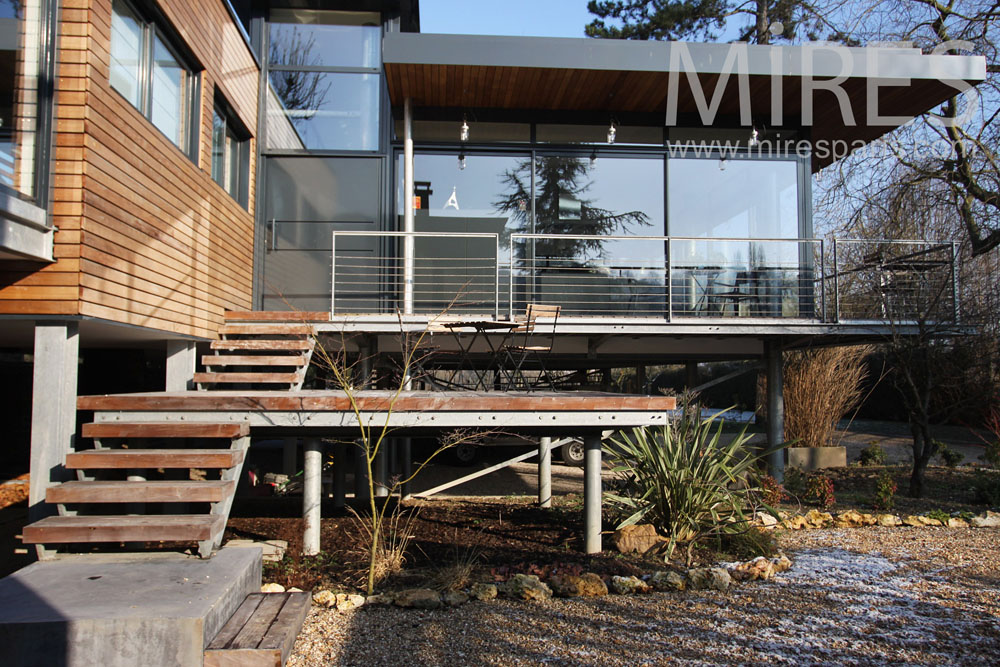 Maison moderne bois et métal. C0815 | Mires Paris