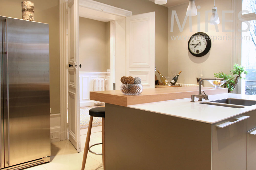 C0820 – Centered kitchen
