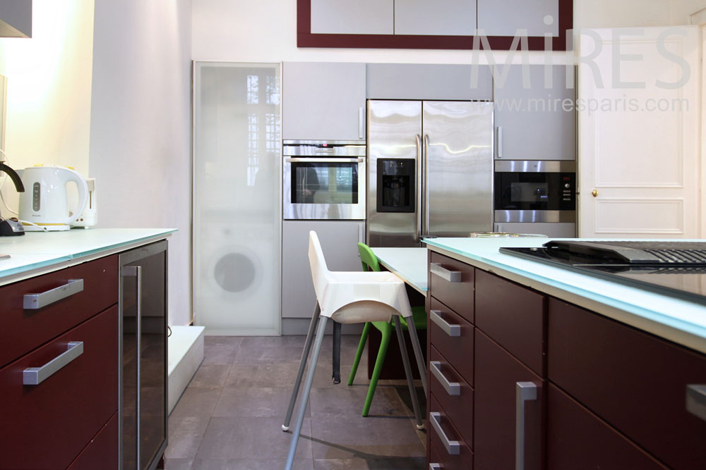 C0822 – Contemporary kitchen