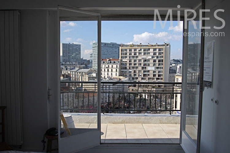 Vue sur tour. C0834