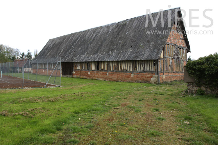 C0866 – La grange oubliée