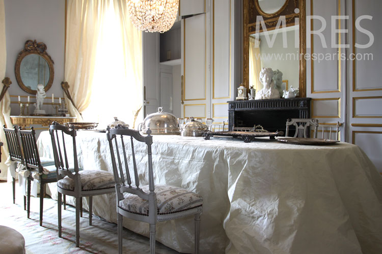 C0866 – Dining room