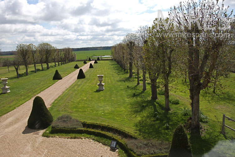 C0866 – Castel garden