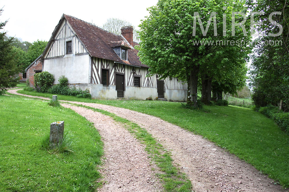 C0870 – Anciens corps de ferme normand