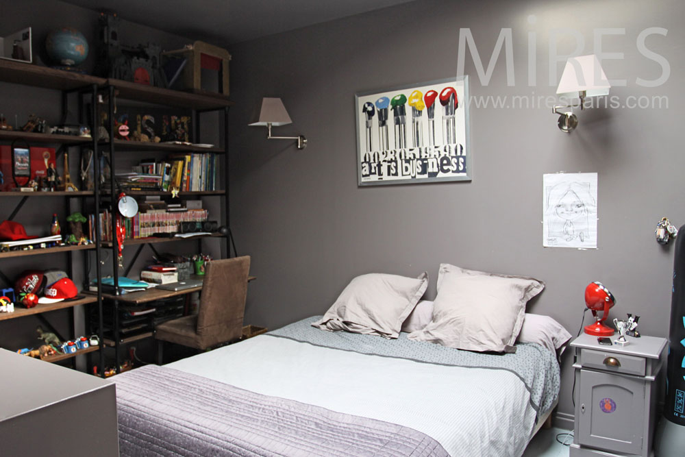 Smart bedroom. C0149