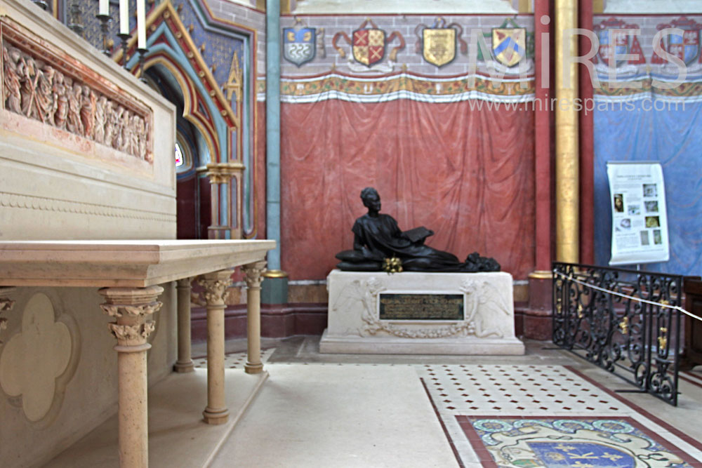 C0380 – Chapel’s altar