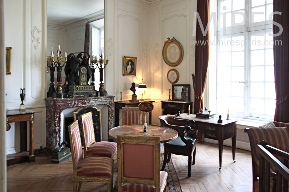 C0380 – Chambre salon