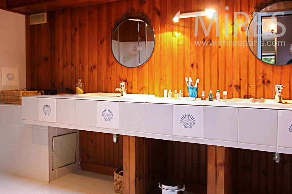 Salle de douche. C0928