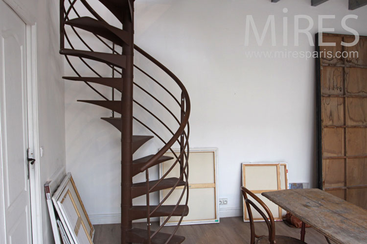 C0976 – Metal staircase c0976