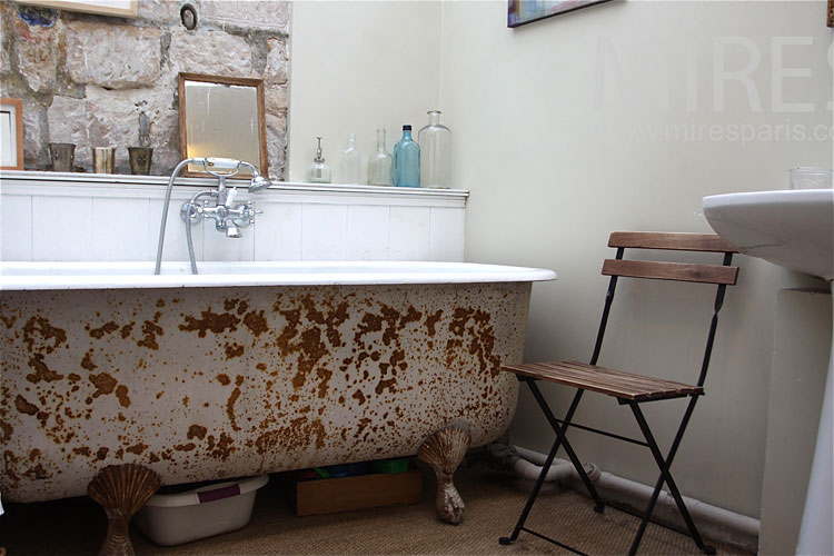 C0986 – Retro bathtub c0986