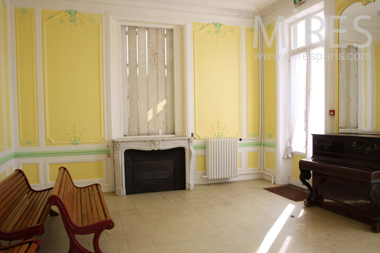 C0992 – Le grand salon jaune