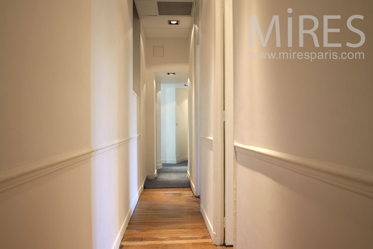 C1004 – Corridors and light games