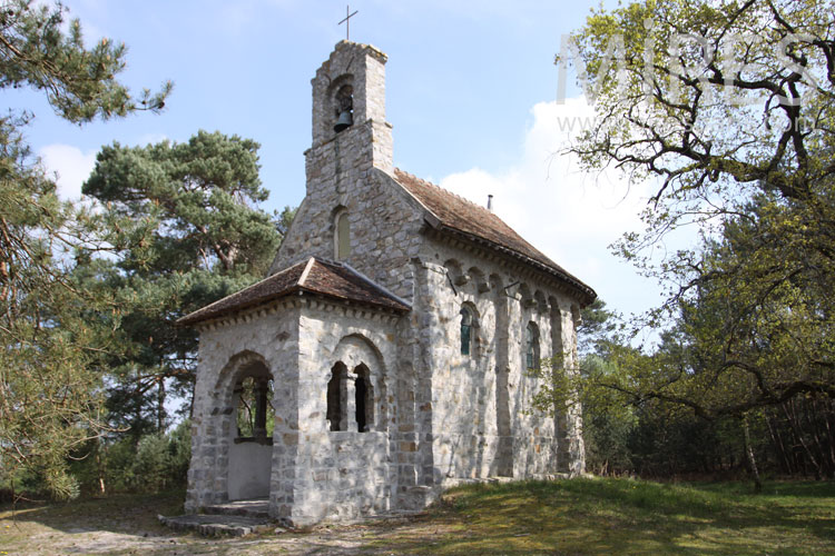 C1013 – Chapelle oubliée