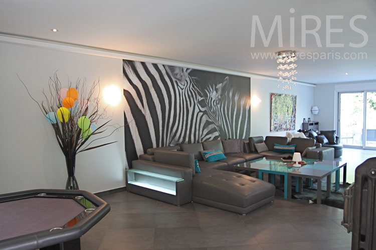 C1036 – Zebra lounge