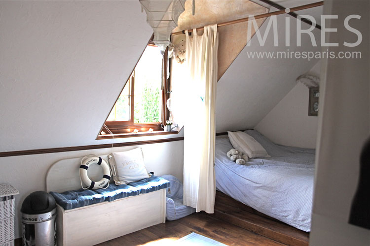 C1042 – Alcoves bedrooms